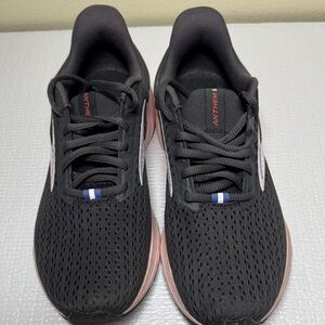 Brooks Black and Pink Running Shoes